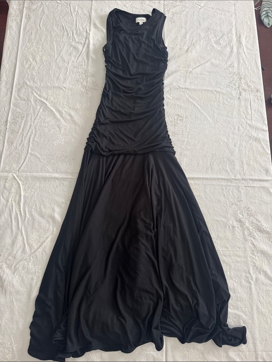 COS Dresses & Skirts - COS Black Sleeveless Ruched Maxi Dress with Flowing Skirt